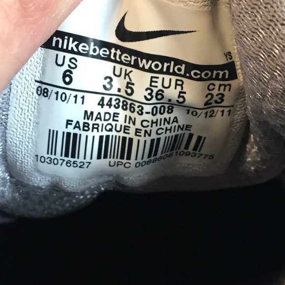 Nike Woman’s Size 6 Dart 9 Running Athletic Sneakers Shoes Lace Up Mesh - Picture 8 of 8